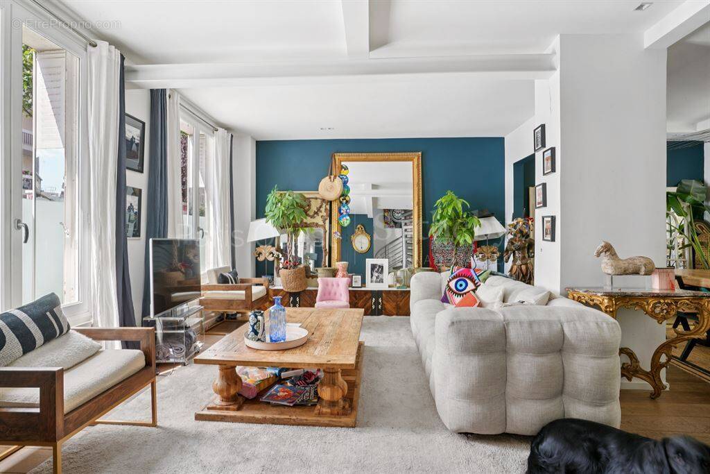 Maison à NEUILLY-SUR-SEINE