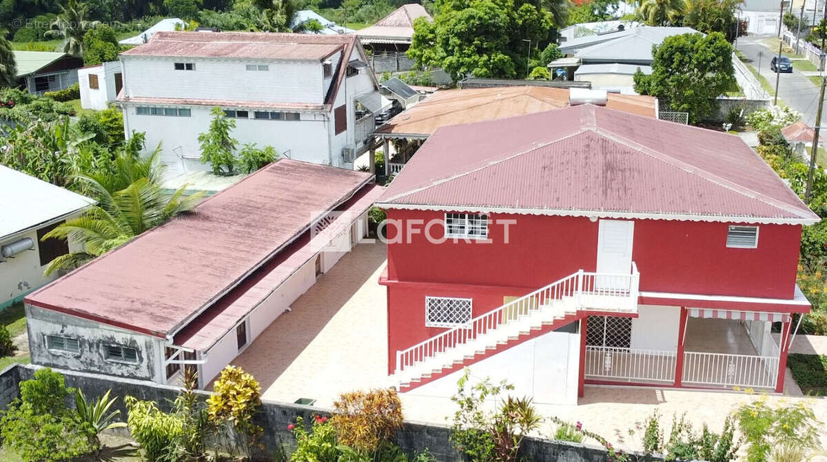 Maison à SAINTE-ROSE