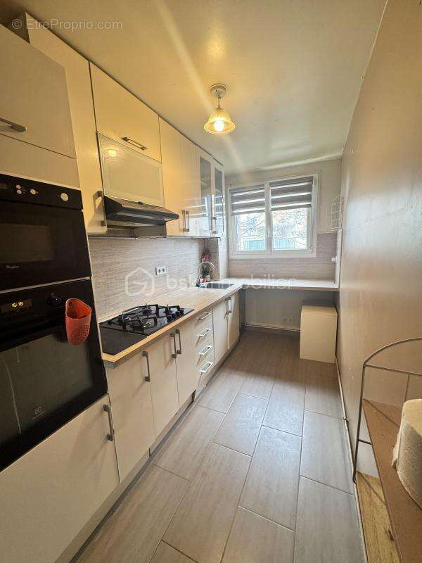 Appartement à IVRY-SUR-SEINE