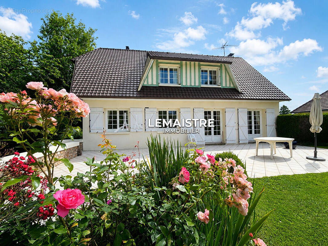 Maison à YVETOT