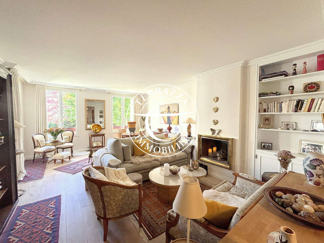 Appartement à LOUVECIENNES