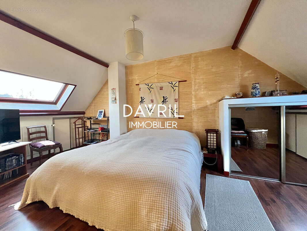 Maison à CONFLANS-SAINTE-HONORINE