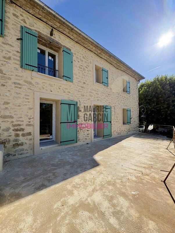 Maison à VACQUEYRAS