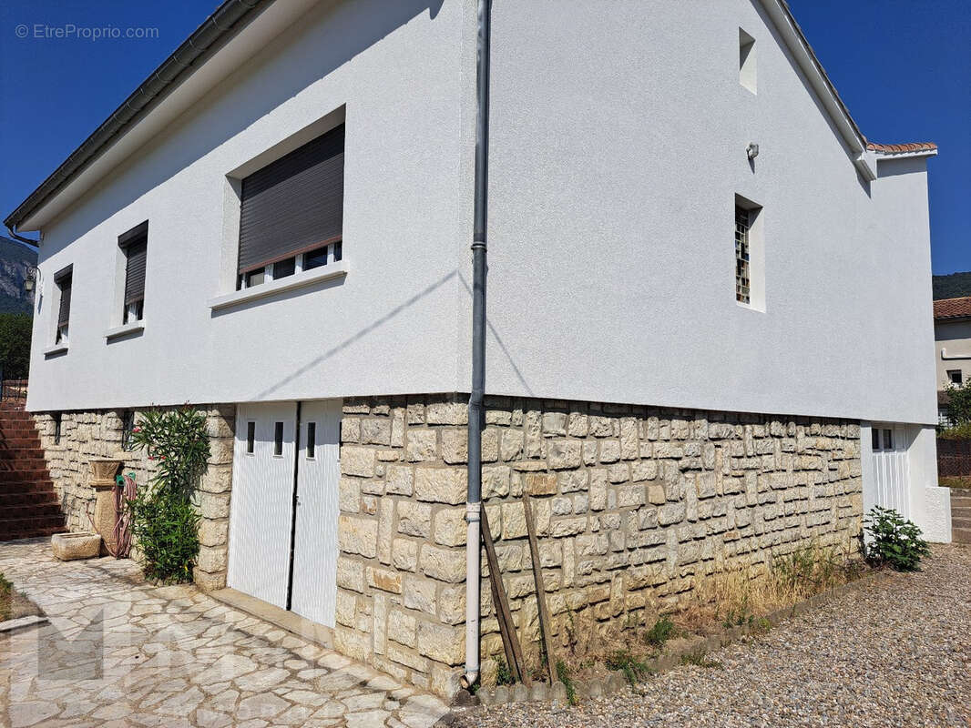 Maison à QUILLAN