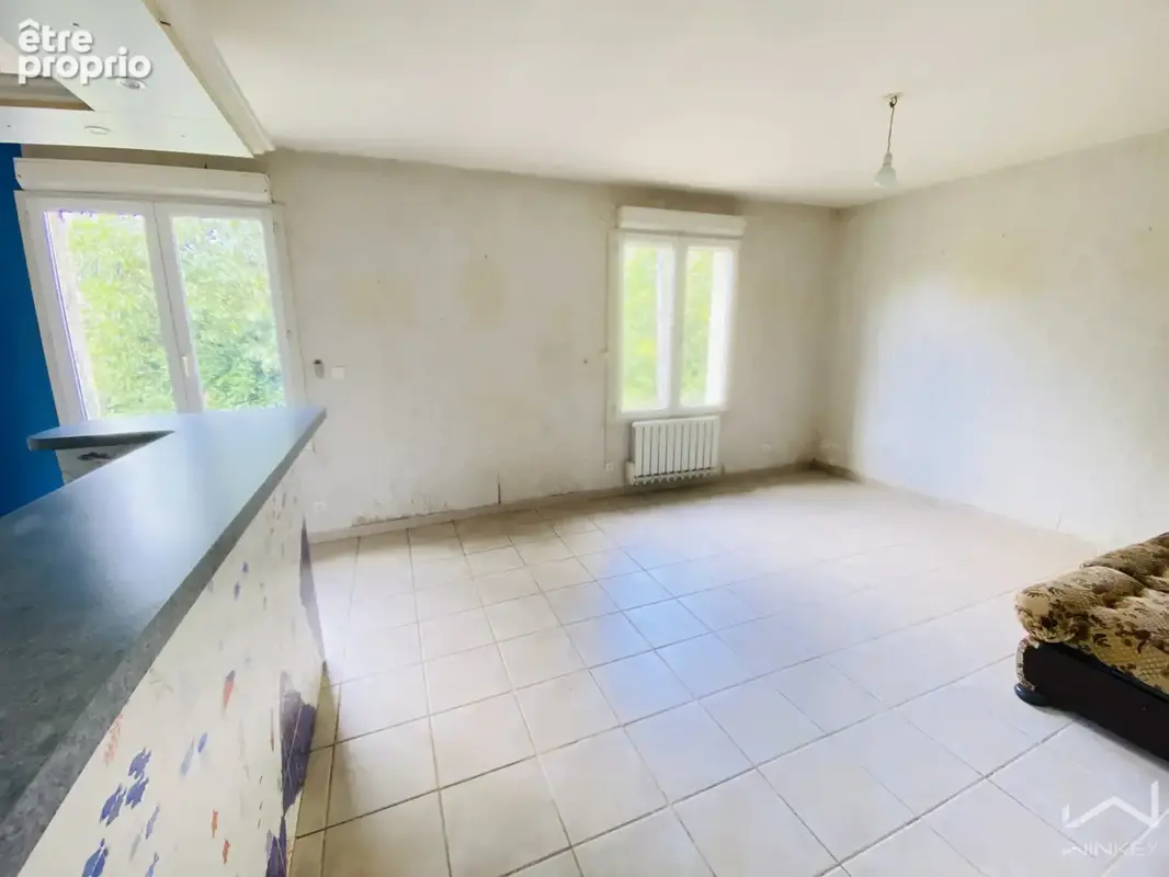 Maison de plain-pied 132 m2 - jardin clos - à proximité du centre de la gacilly - photo 7