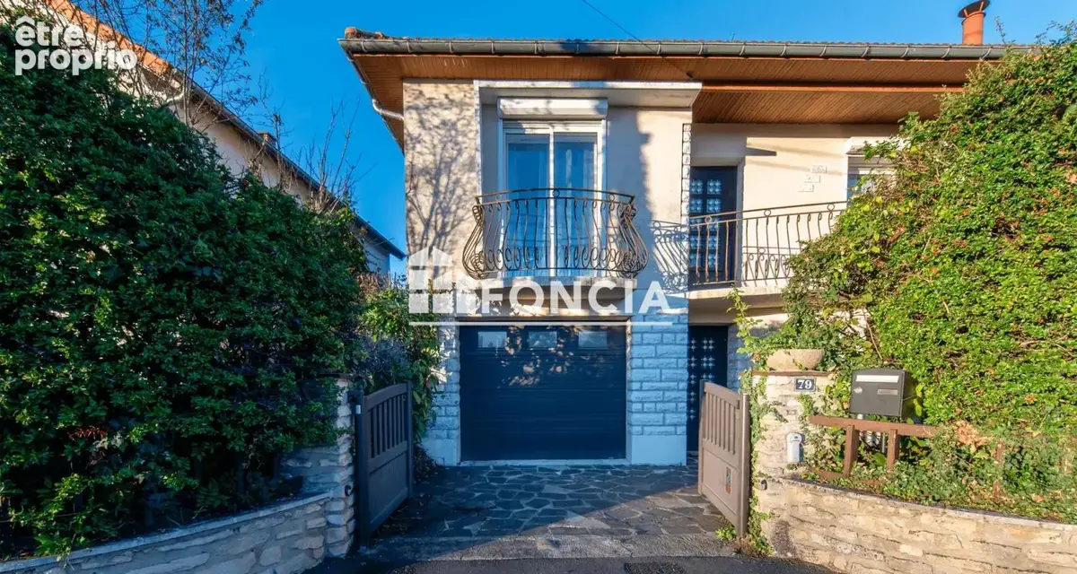 GIBAUDERIE Investissement locatif, maison de 6 chambres louées 450 euros chaque, rapport possible de 32400e annuel - photo 2