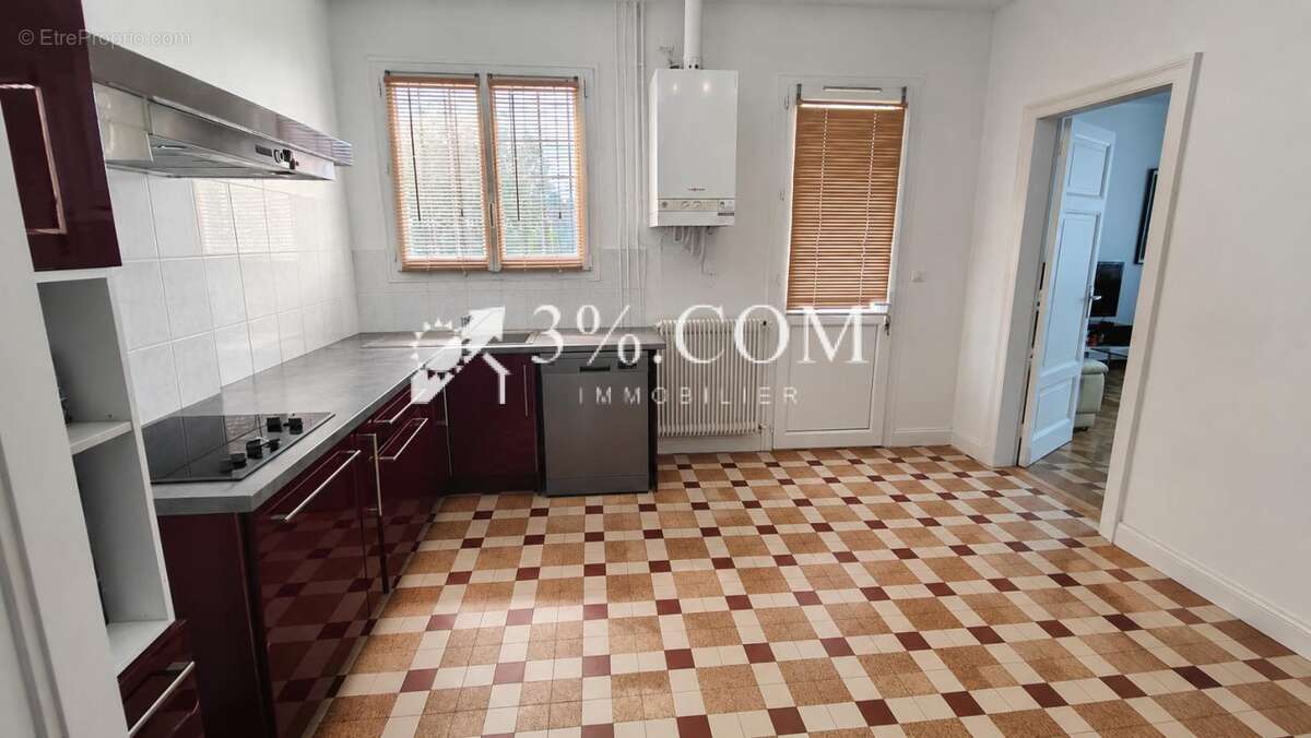 Maison de caractère à Narrosse 4 chambres - photo 3