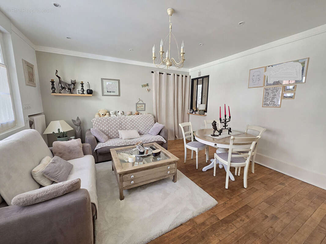 Appartement à BEAUVAIS