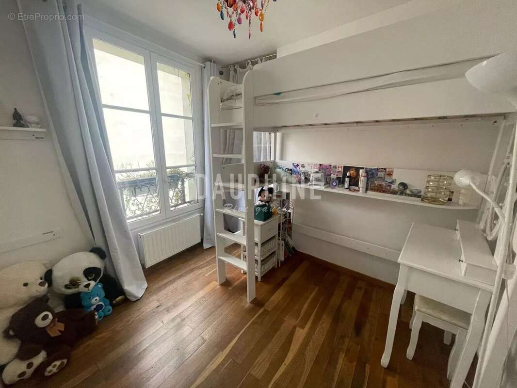 Appartement à PARIS-6E