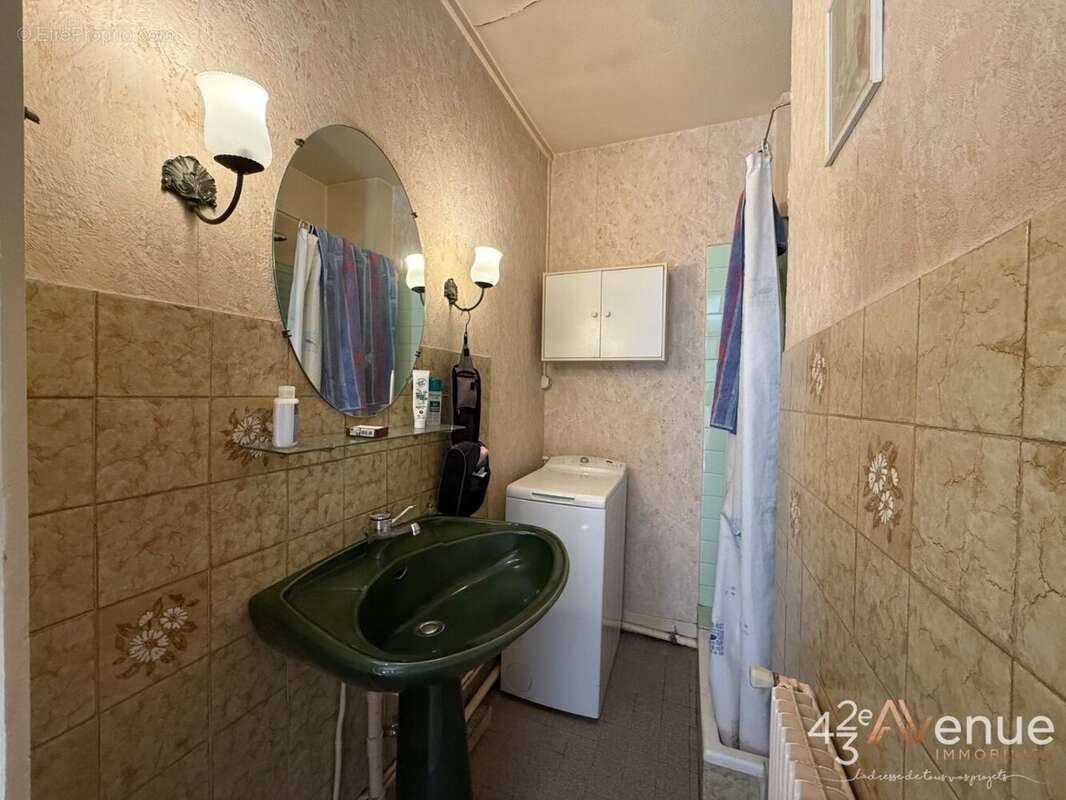 Appartement à SAINT-ETIENNE