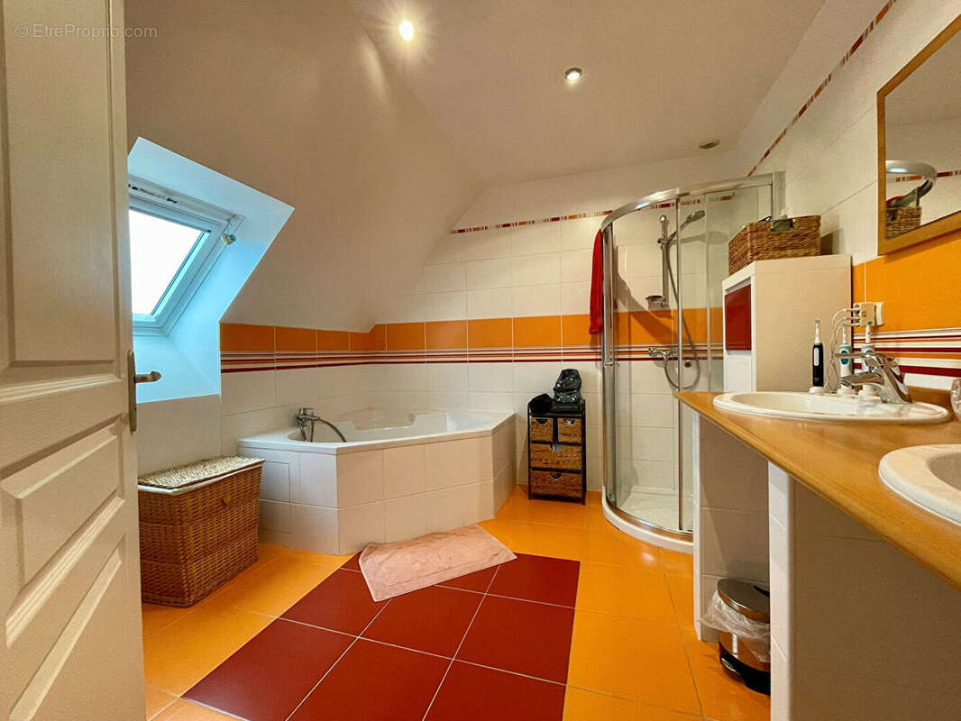 Maison Saint Andre Sur Orne 6 pièces principales 112 m² habitables, excellent état terrain 650m² - photo 14