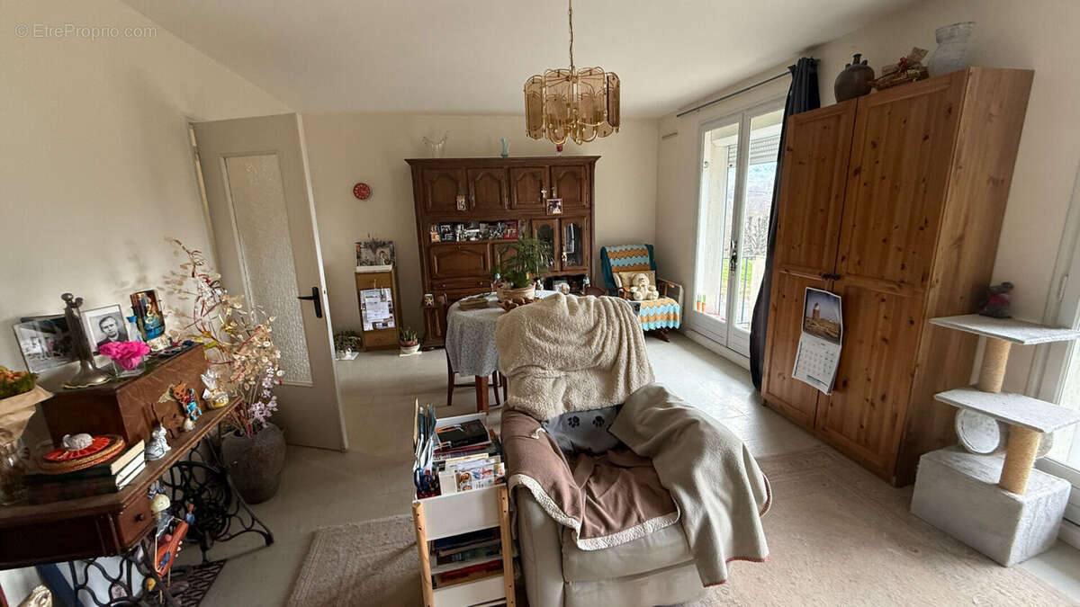 Appartement à GUERET