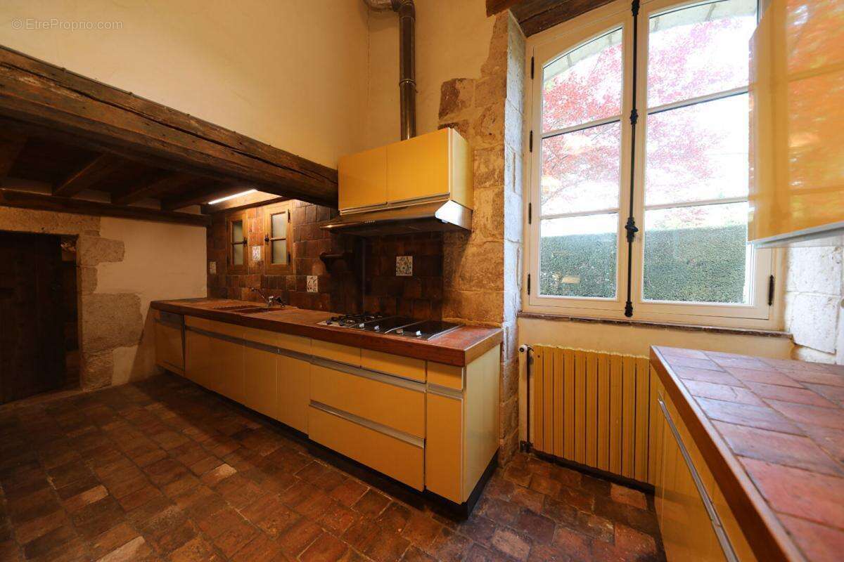 Maison à SAINT-MAURICE-SUR-AVEYRON