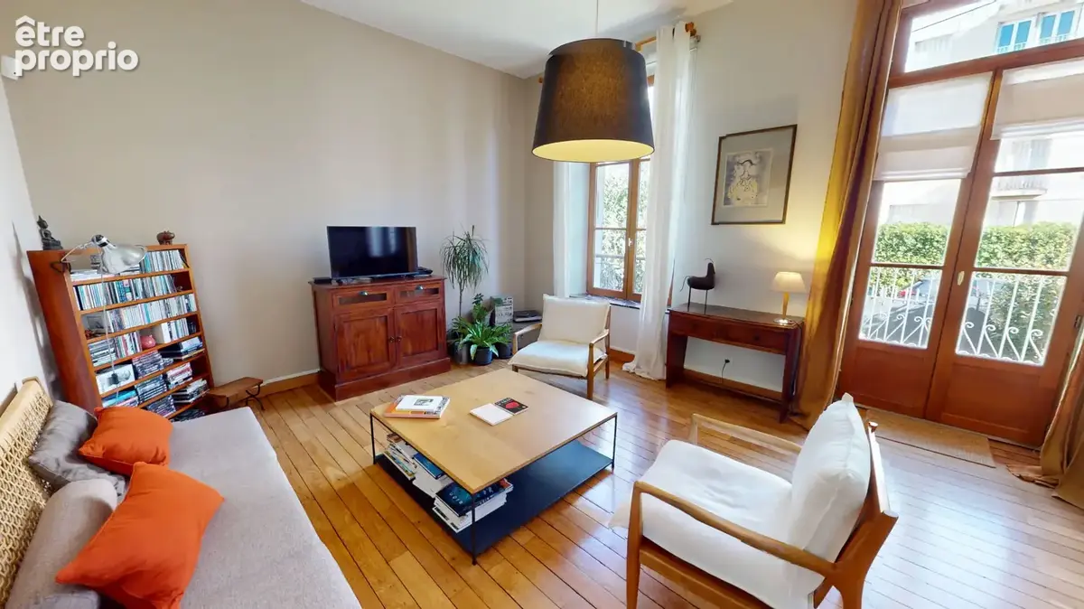 Maison individuelle avec jardin, garage et appartement 3 pièces indépendant - GRENOBLE - photo 23