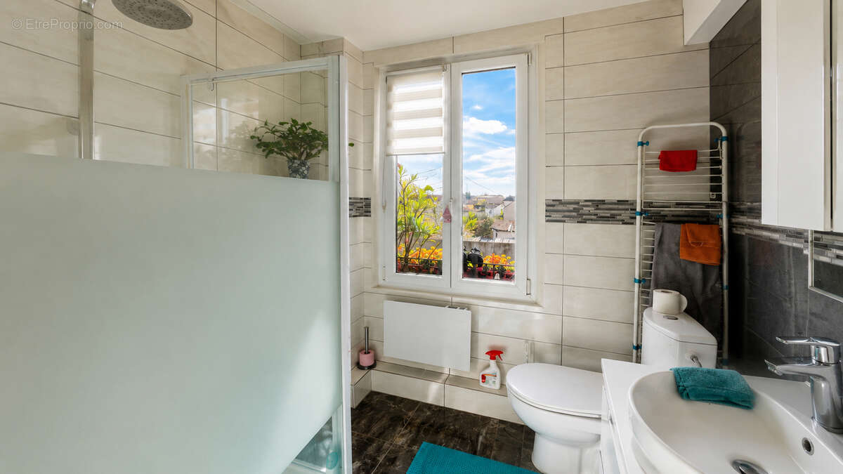 Appartement à CHAMPIGNY-SUR-MARNE
