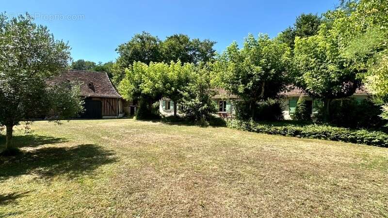 Maison à vendre 13 pièces proche de BERGERAC (24) - photo 23