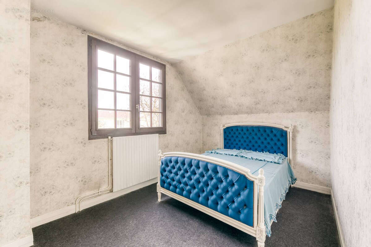 Maison à PONTAULT-COMBAULT