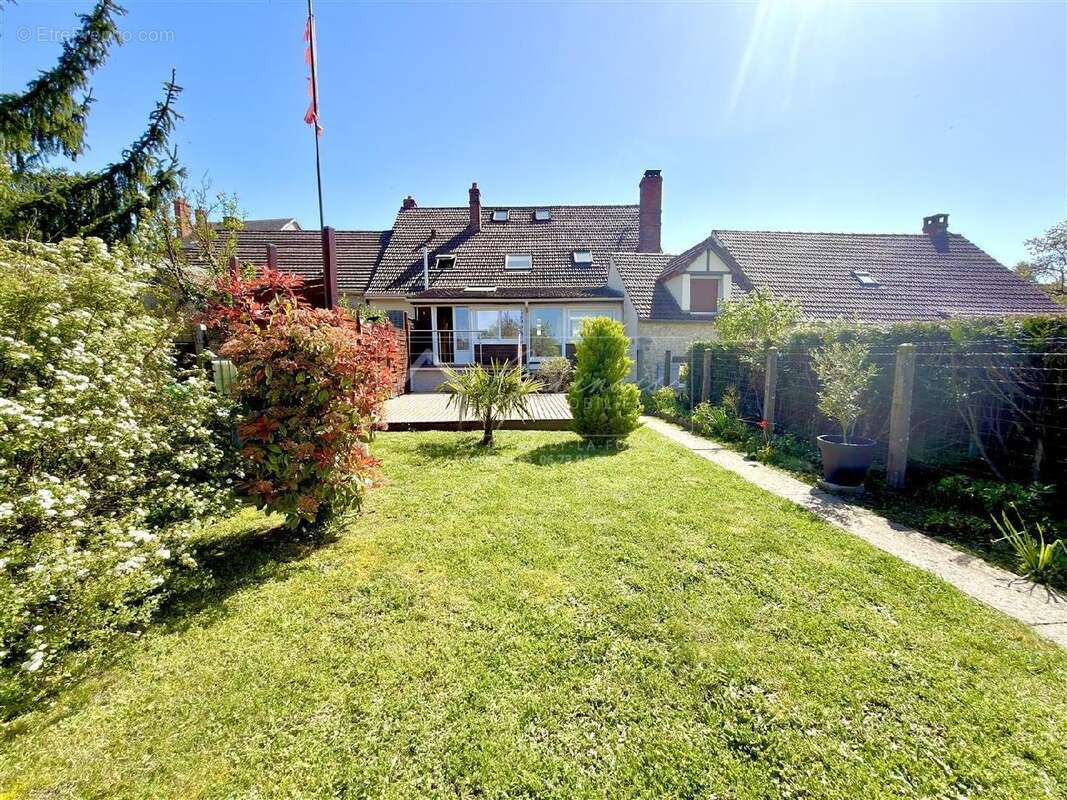 Maison à MILLY-LA-FORET