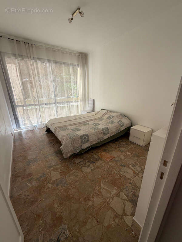 Nice Ouest   Lanterne  Grand 3 pièces de 82 m2 transformable en 4 pièces avec box de 30 m2 - photo 10
