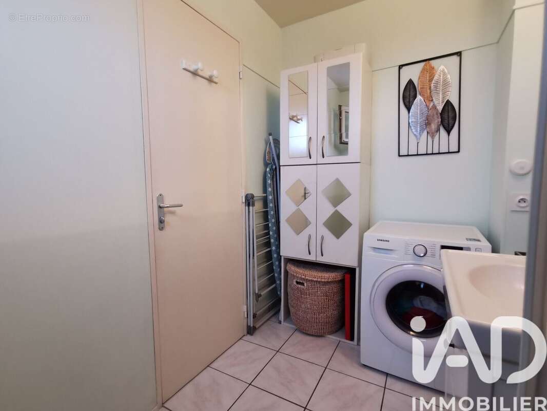 Photo 8 - Appartement à SAVIGNY-SUR-ORGE