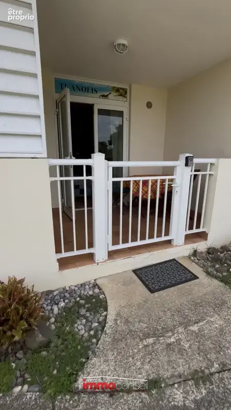 Studio avec balcon et vue mer   Tartane - Plage à pied - photo 2
