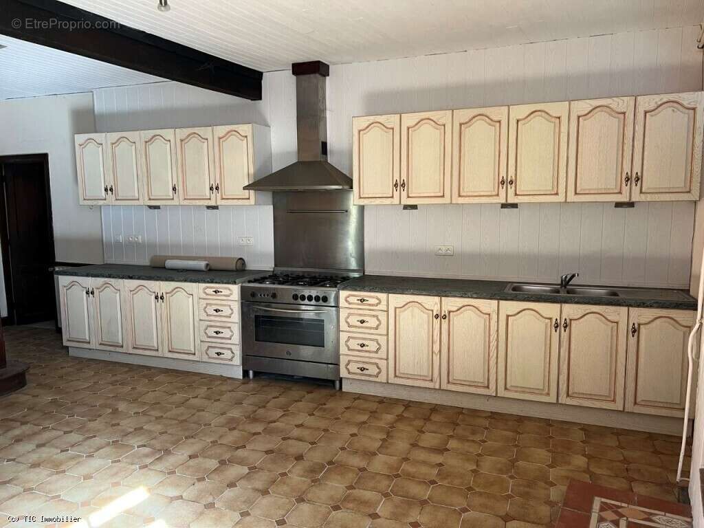 Deux Maisons Avec 3 et 4 Chambres Situées Dans un Charmant Village de Campagne - photo 20