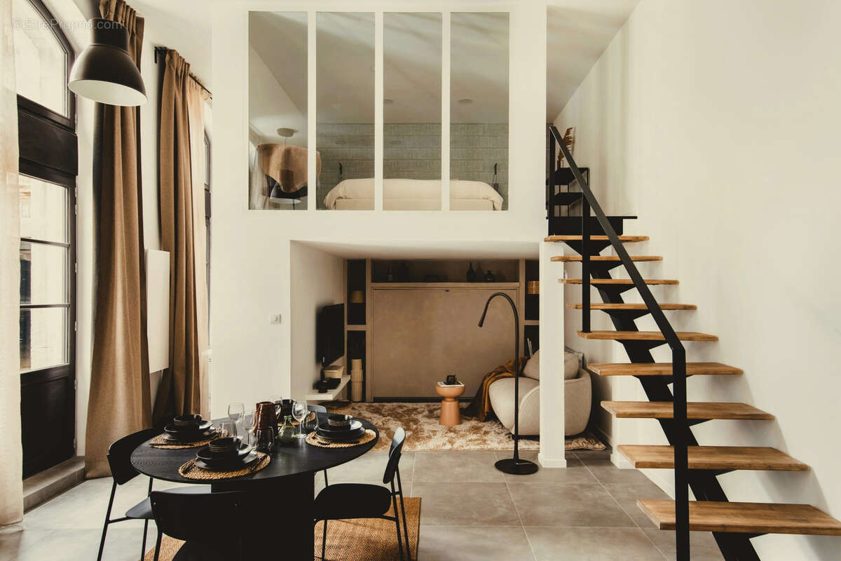 Appartement à SAINT-ETIENNE