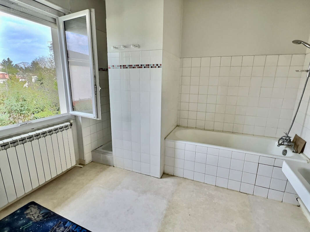 Maison à VILLENEUVE-SUR-LOT