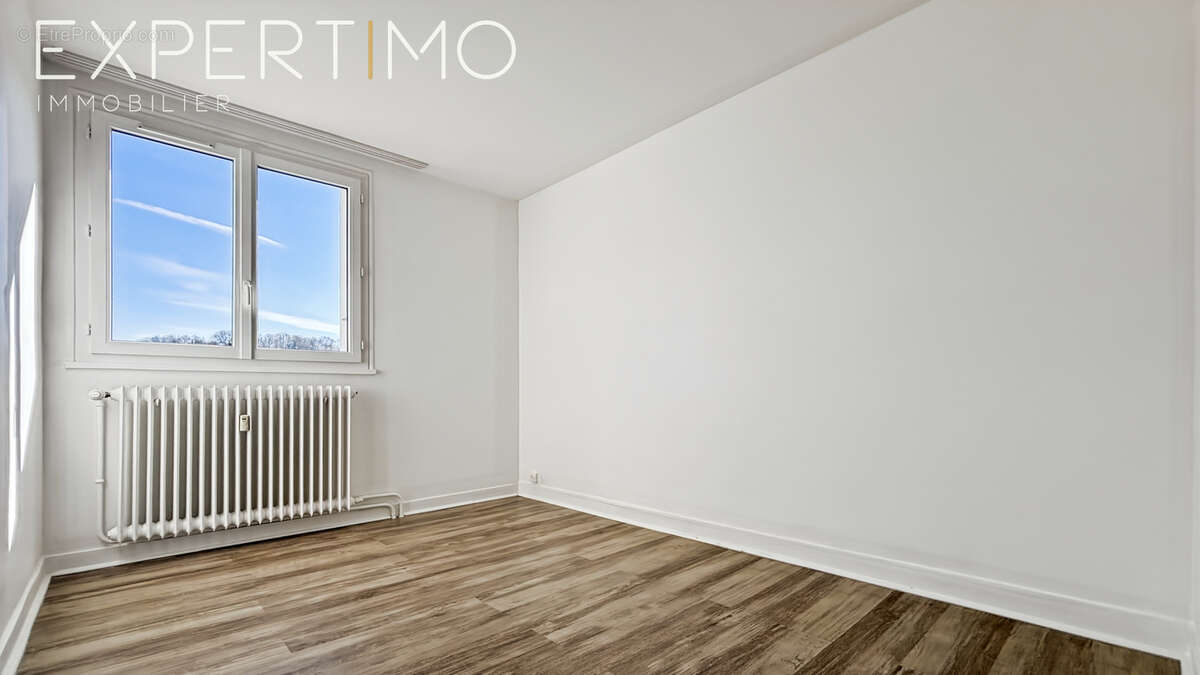 Appartement F3 lumineux avec balcon à ÉTAMPES (Box en supplément) - photo 8