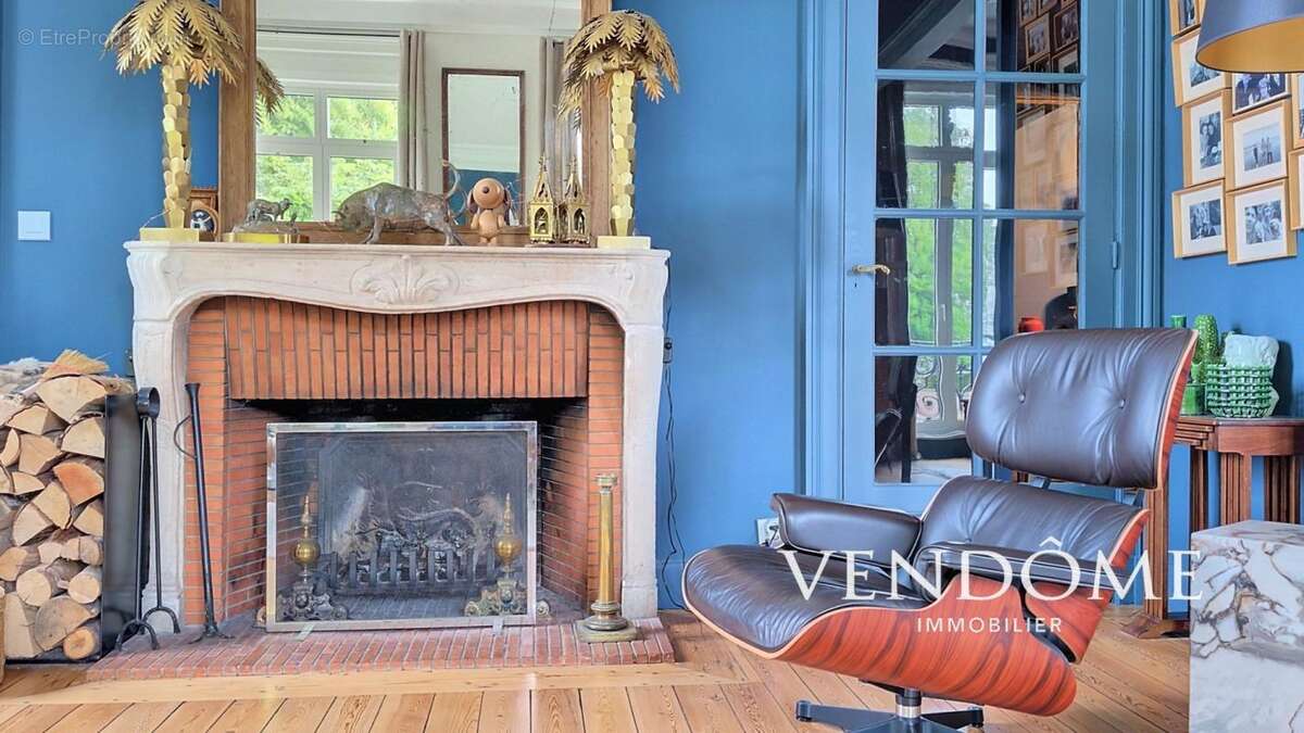 BARBIEUX - Appartement T6 d’exception - photo 5