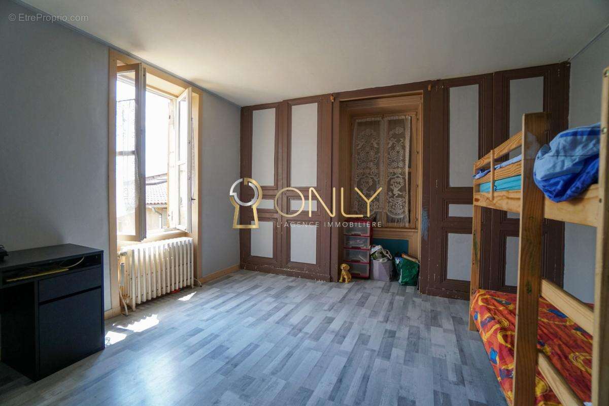 Maison à MARCY