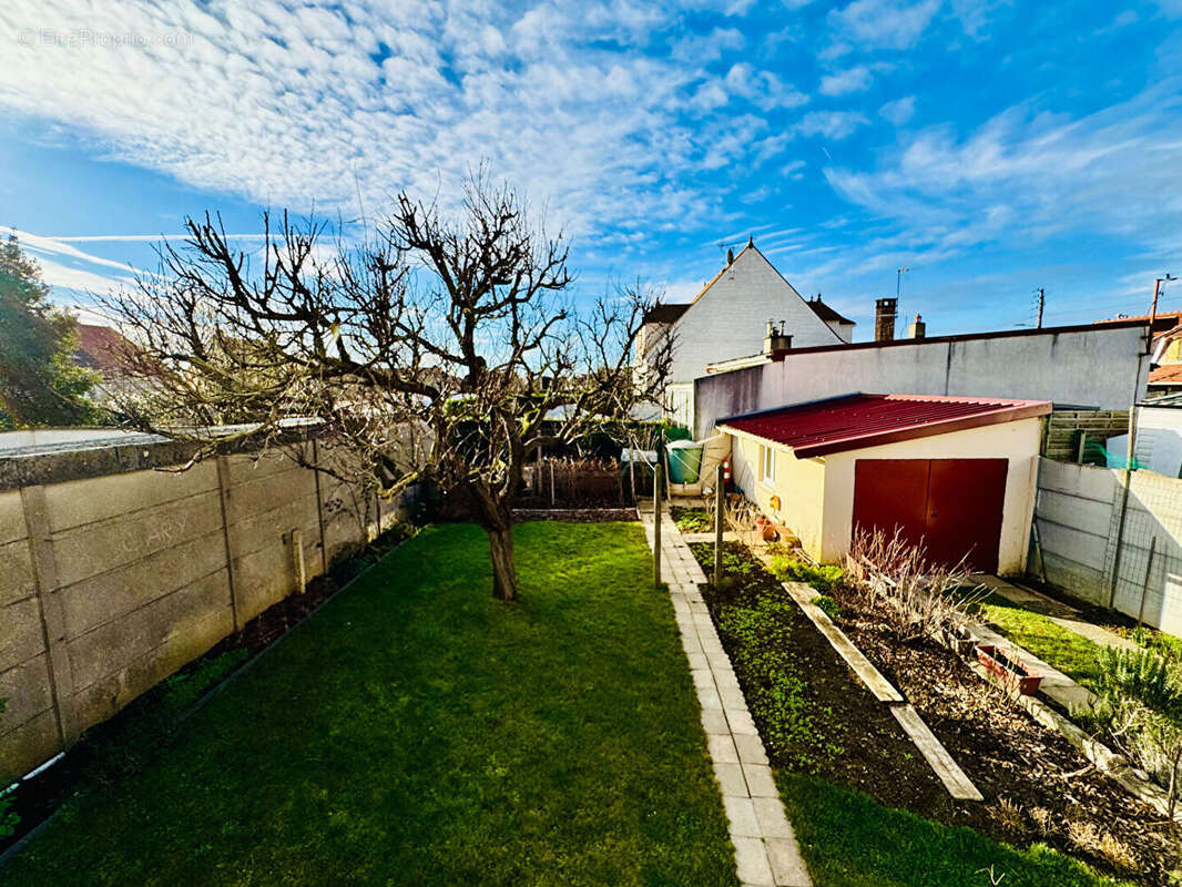 Maison à ATHIS-MONS