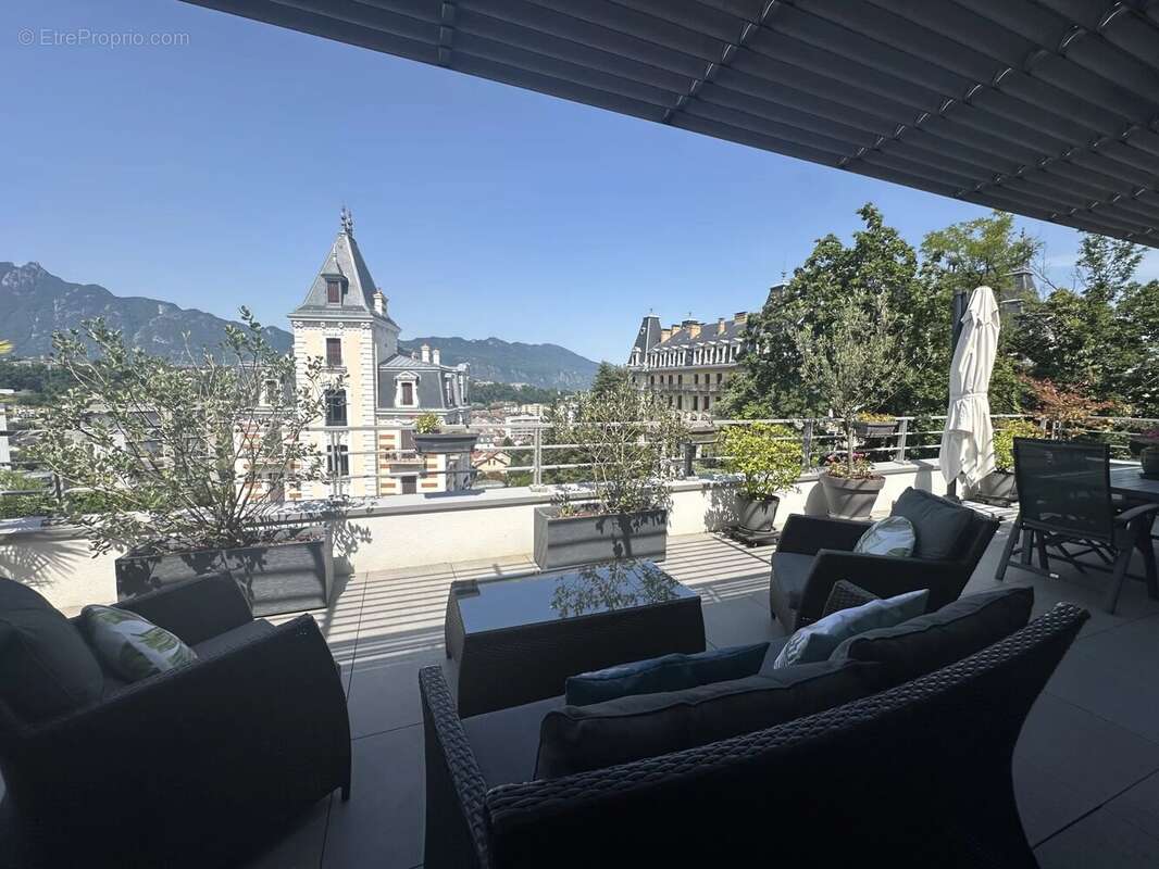 Appartement à AIX-LES-BAINS
