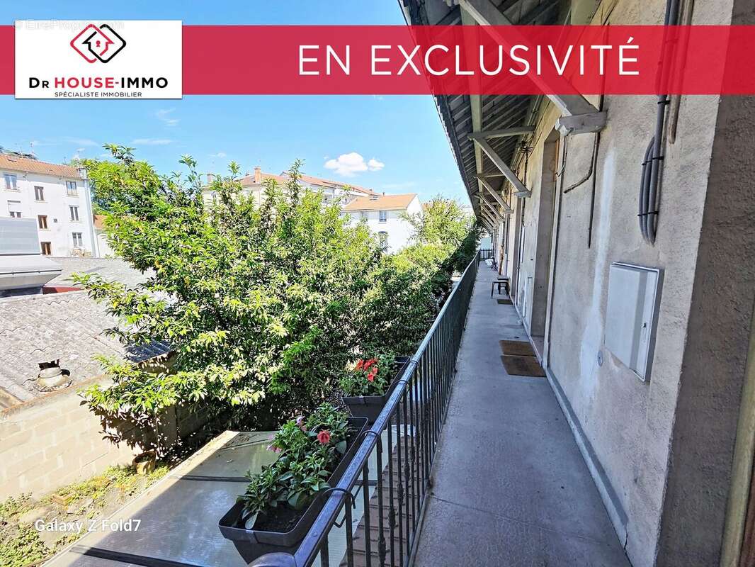 Appartement à OULLINS