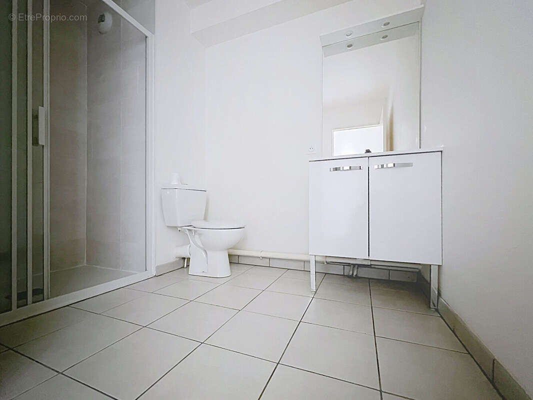 Appartement à MONDEVILLE