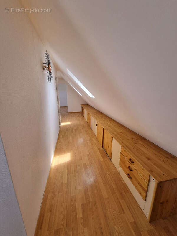 Brelidy - maison familiale en tbe - photo 11