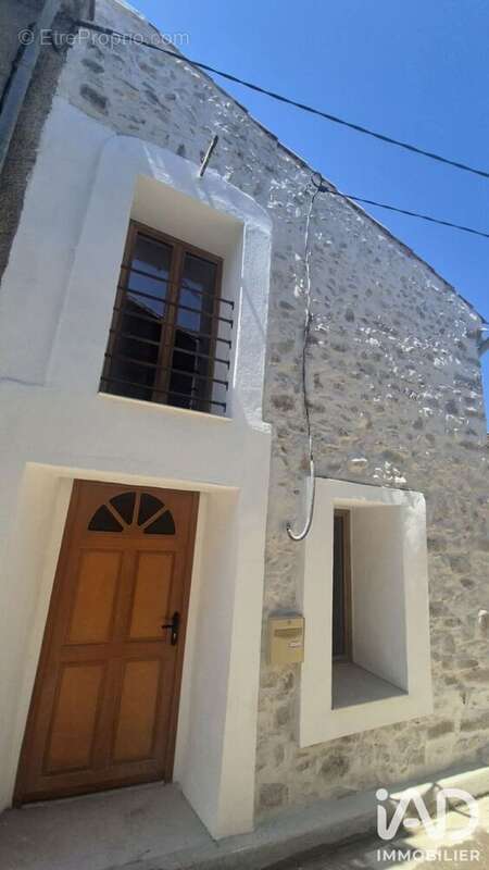Photo 4