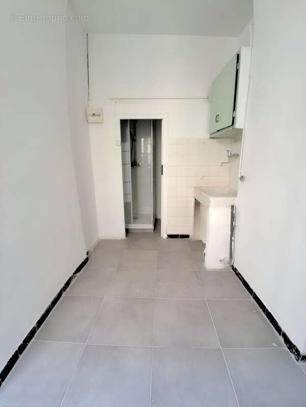 Appartement à MARSEILLE-1E