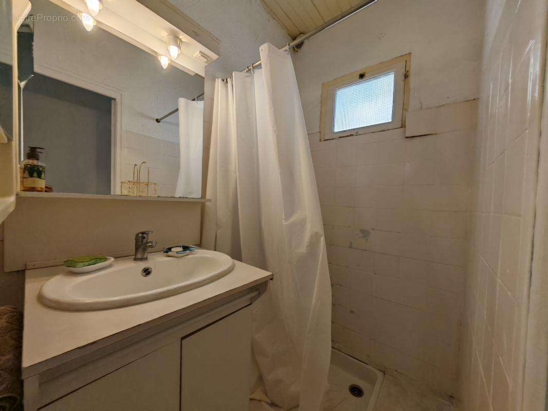 Maison de village avec beau potentiel - 66m² - 54 000€ - photo 8