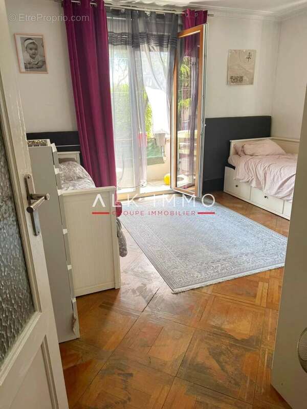 Appartement à VILLE-LA-GRAND