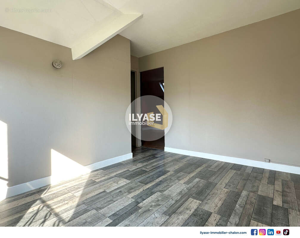 Maison à VERDUN-SUR-LE-DOUBS