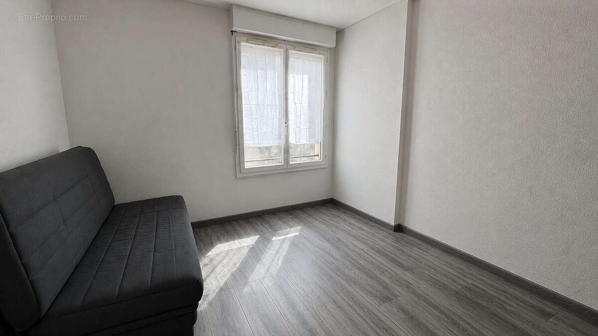 photo modifiée par IA - Appartement à PARIS-11E