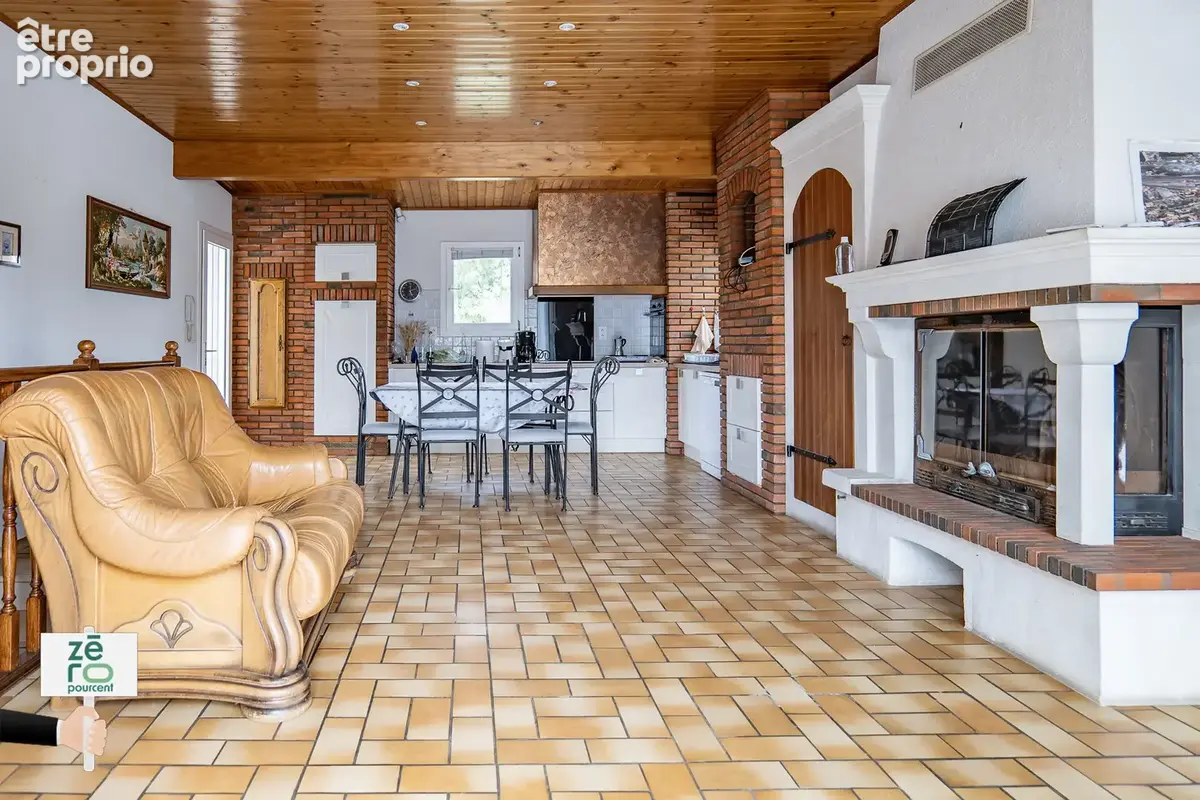 Maison d’exception avec piscine, dépendances et fort potentiel professionnel   Baisse de prix récente - photo 2