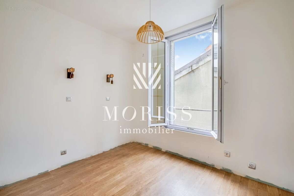 Maison à MONTREUIL