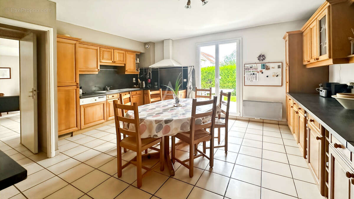 Maison à COURDIMANCHE