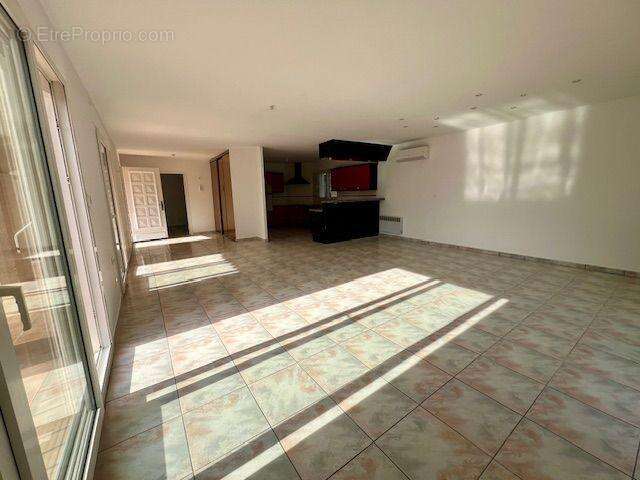 Maison 152 m² à Sigean  - photo 3
