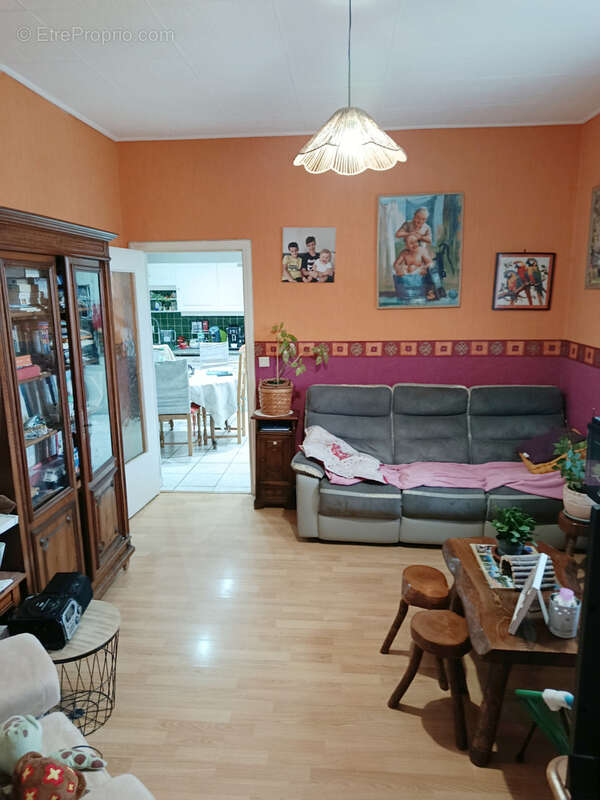 Maison à AUZAT-LA-COMBELLE