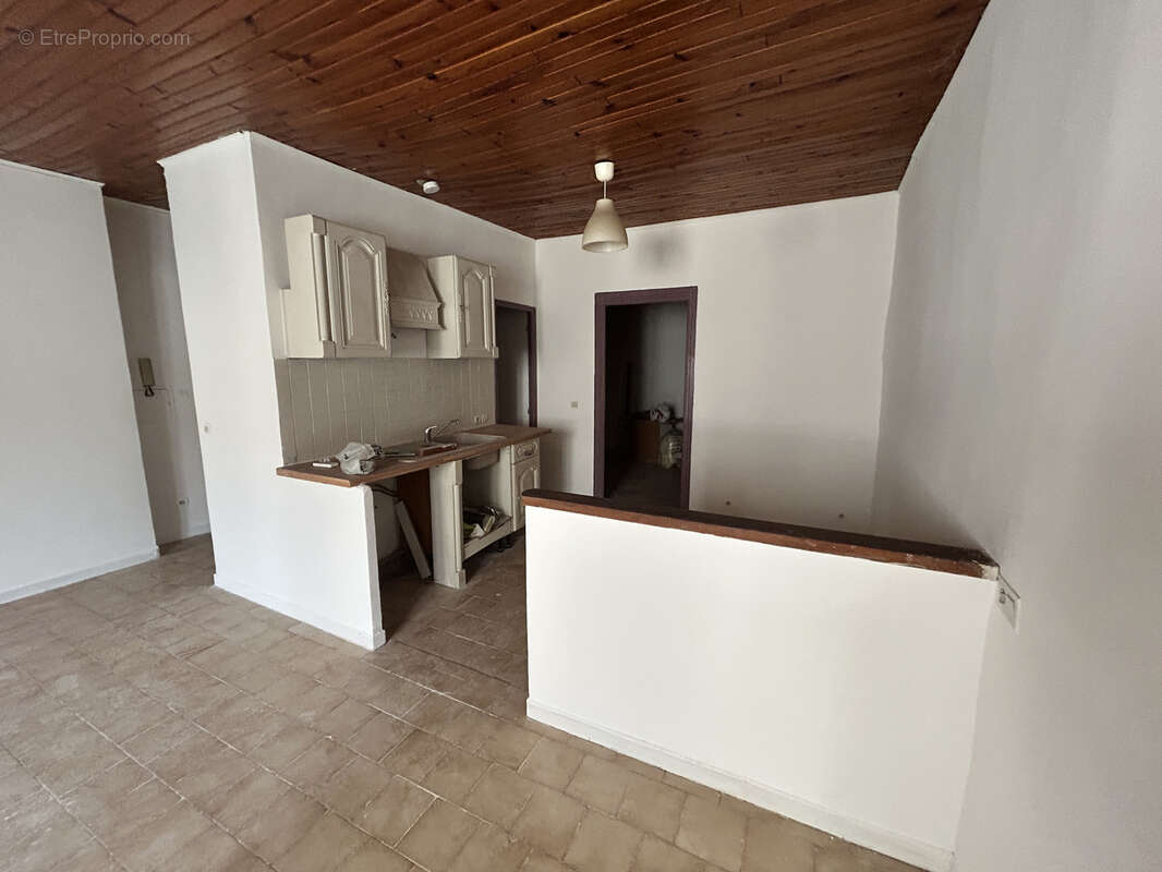 Appartement à GANGES