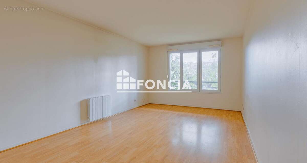 Appartement à LYON-8E