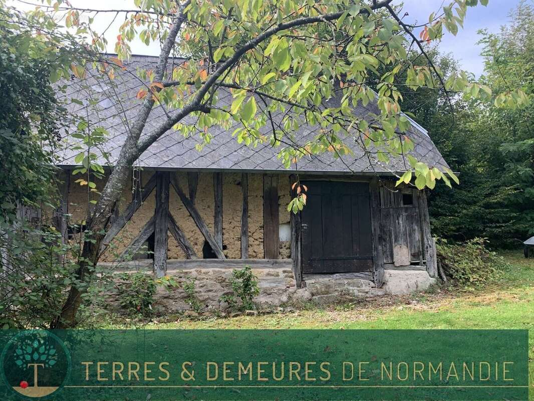 Maison à PONT-L'EVEQUE